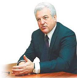 Александр Гладышев