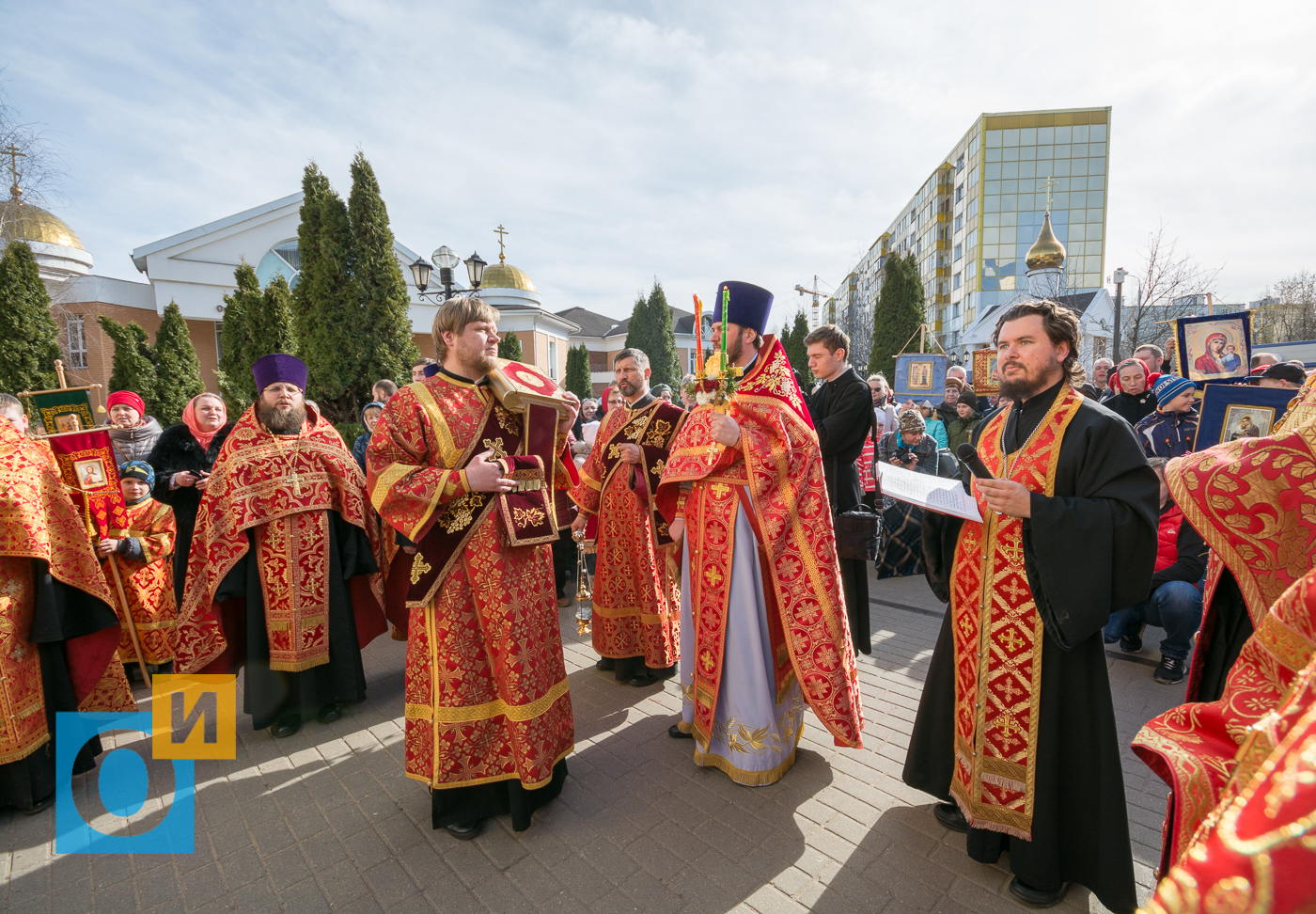 Молодежный Пасхальный крестный ход