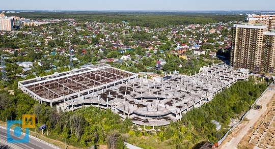 Лохино одинцовский. Лохино Одинцовский район. Лохино Вилс. Заброшенная стройка ТЦ В Лохино на въезде в Одинцово.. Трехгорка д Лохино вид с квадрокоптера.